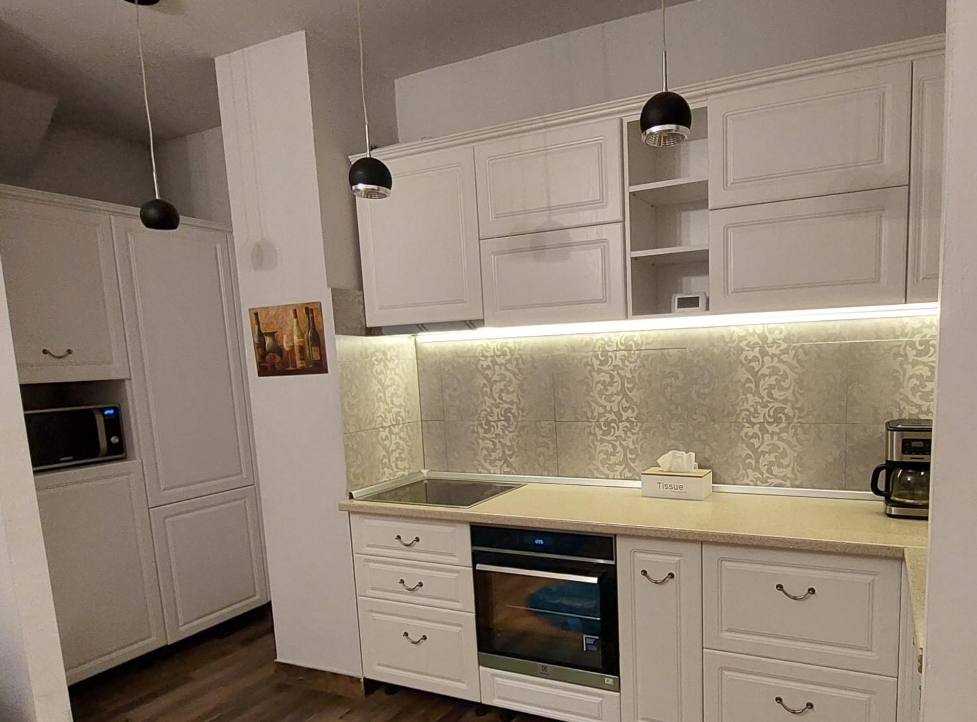Sunrise Tampa Residence บราชอฟ ภายนอก รูปภาพ